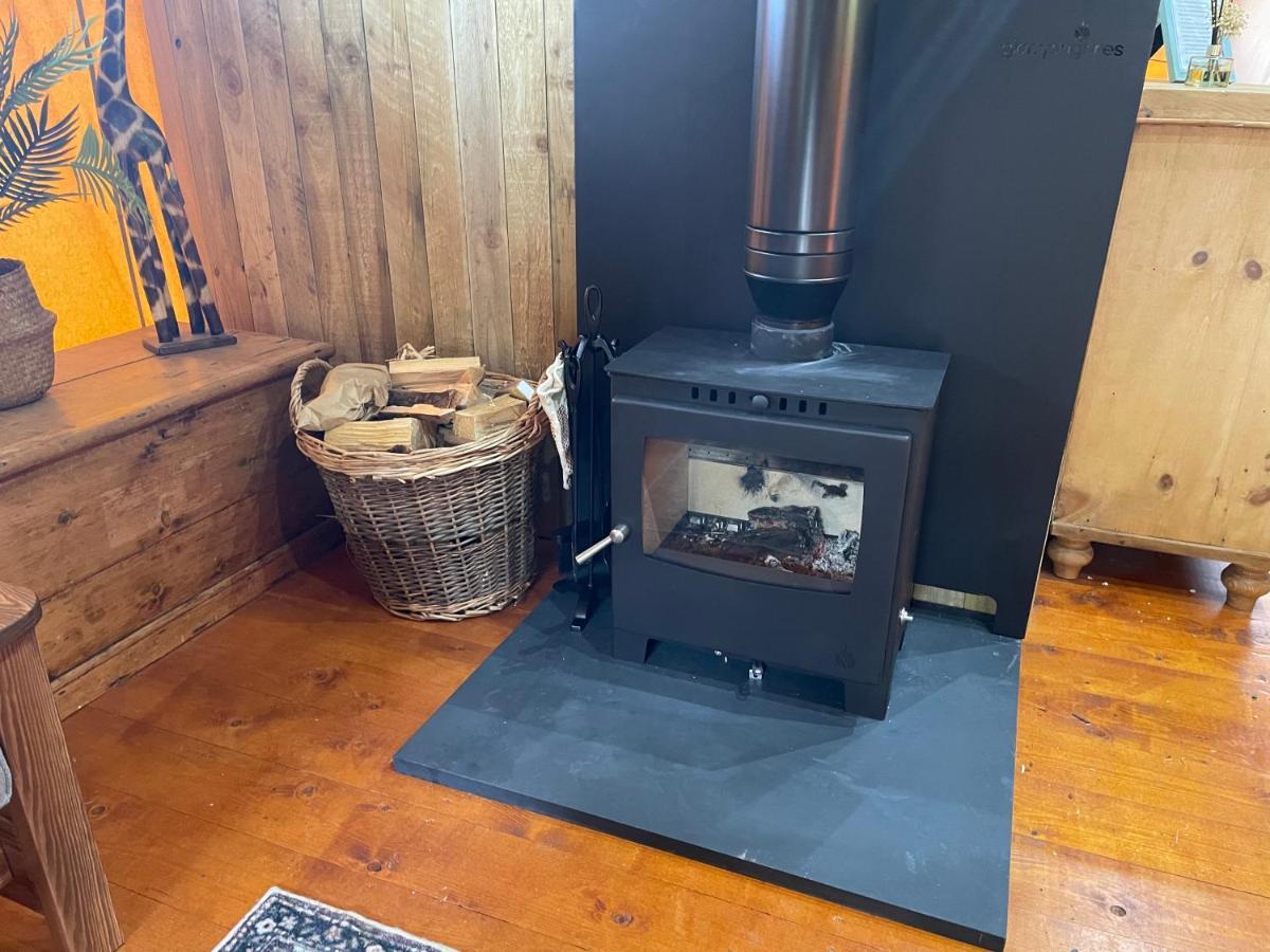 Mountain View Safari Tent With Hot Tub In The Heart Of Snowdonia Dolgellau Eksteriør bilde